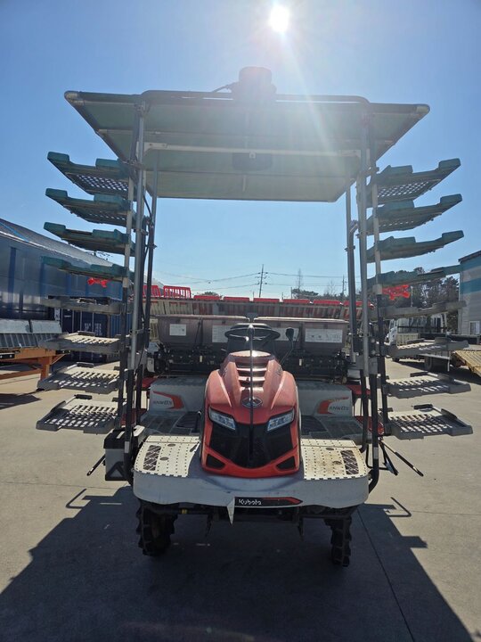 구보다 이앙기 KNW8SFS-GS (8조식)