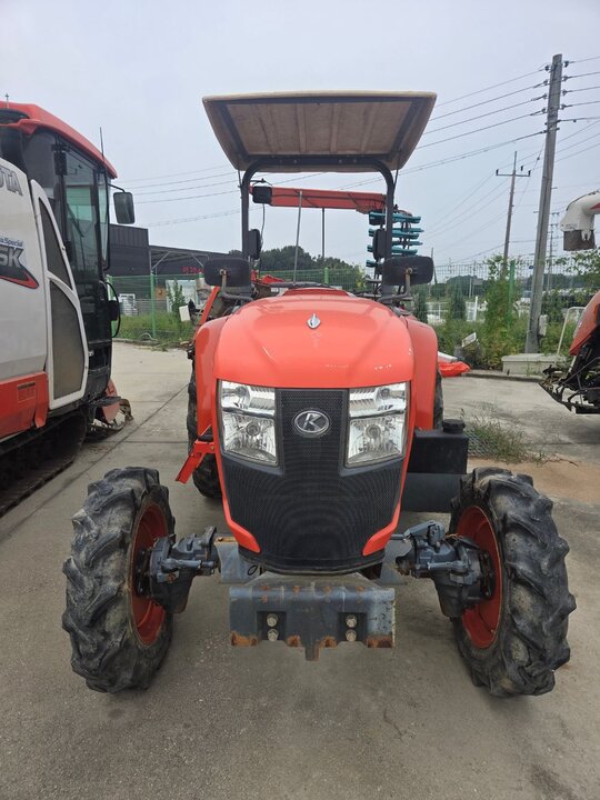 Kubota Tractor L54K (55.9hp)