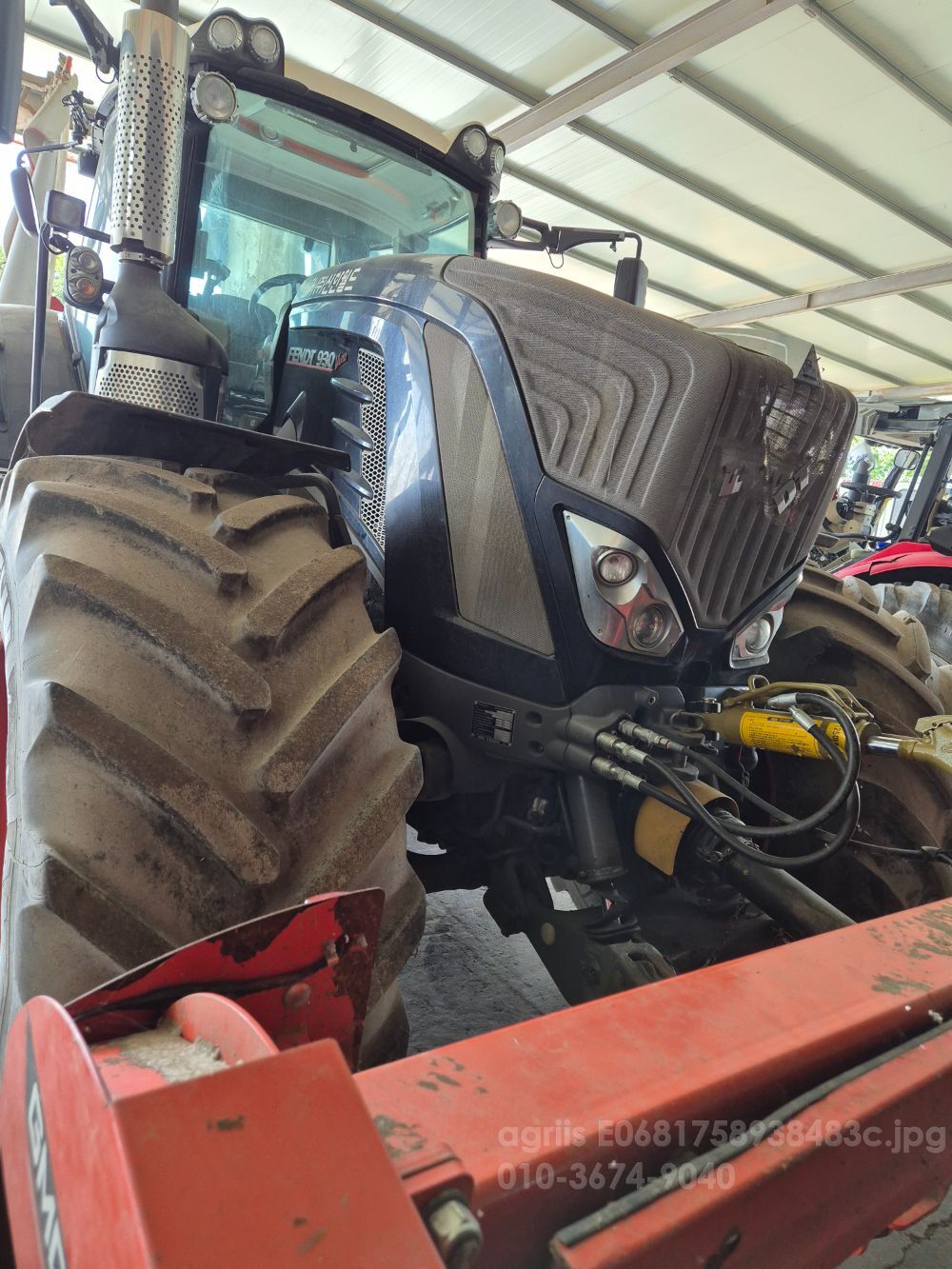 헨트930 트랙터 (300마력)