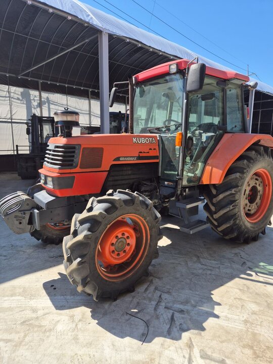 Kubota Tractor GM90 (90hp)
