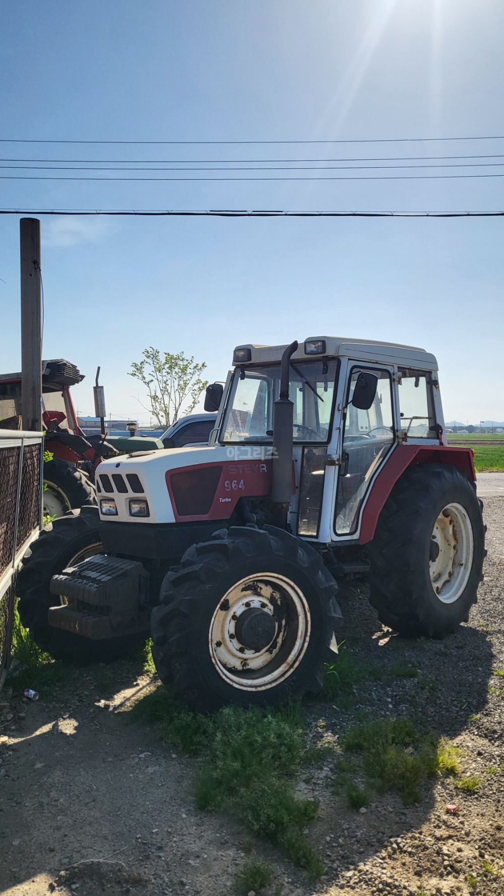 STEYR 트랙터 964 (75마력)