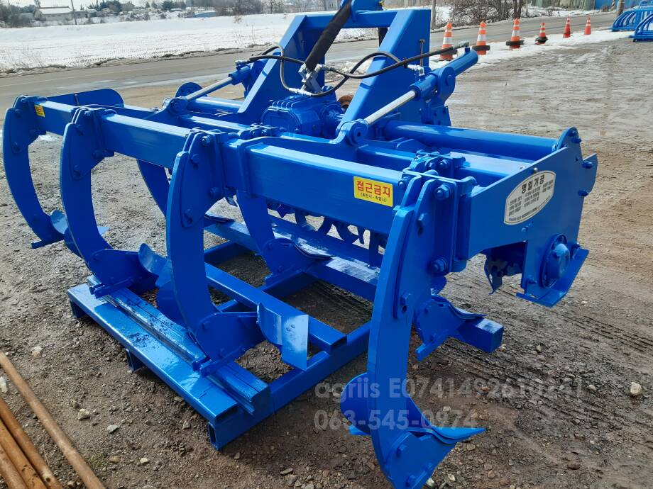  전천후쟁기 대를 이여 사용할 수 있는 전천후 쟁기   뒤우측면