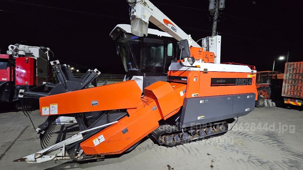 Kubota Combine Harvester ARH350 (보통형) 뒤우측면