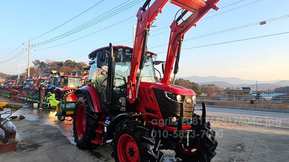 TYM 트랙터 K110E (111마력)
