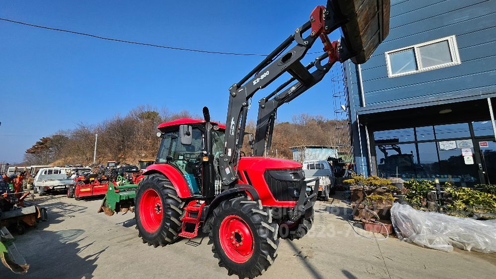 TYM 트랙터 T115 (115마력)