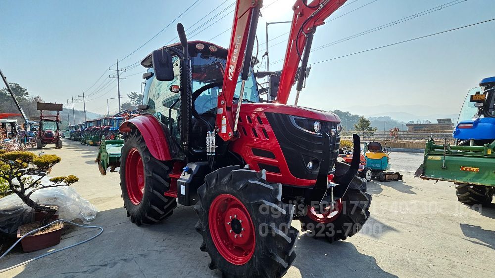 국제 트랙터 K110 (111마력)