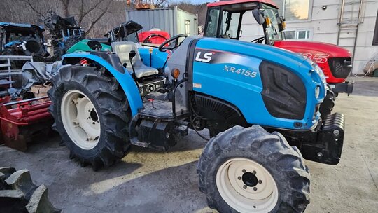 LS Tractor XR4155 (55.7hp) 앞좌측면