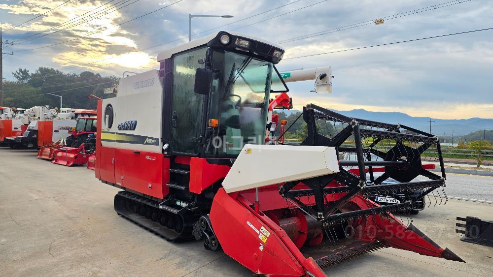 Yanmar Combine Harvester GC980 (보통형)