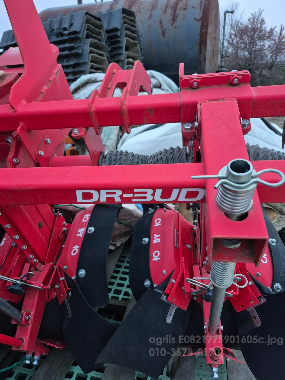 아세아 승용관리기 부착형 3련구굴기 DR-3U