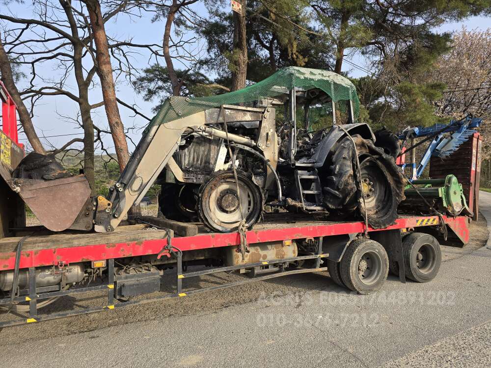 JohnDeere Tractor 6100M 