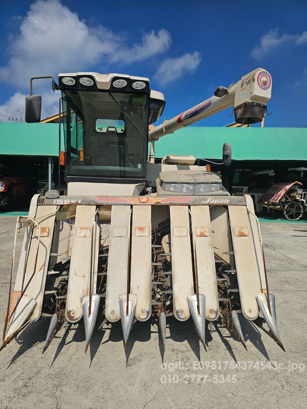 TYM Combine Harvester 7120 (7Rows)