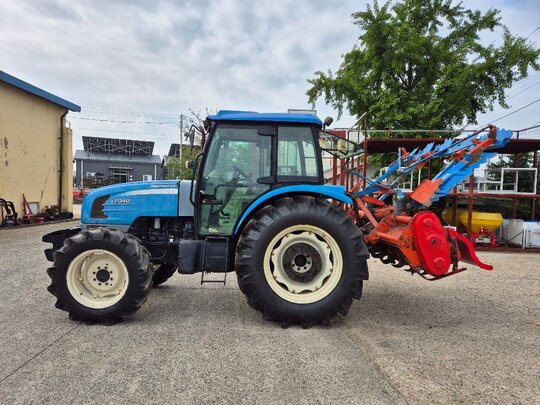 LS Tractor L7040 (95hp)