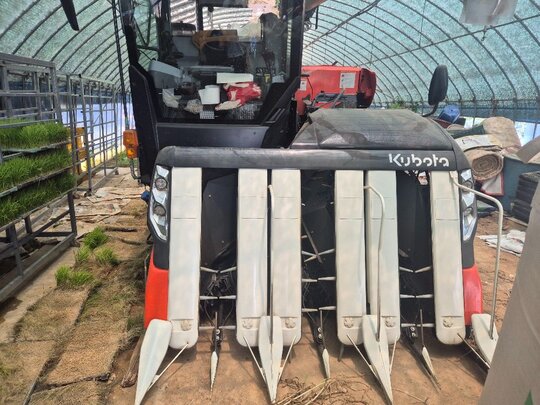 구보다 콤바인 ZR6130 (6조식)