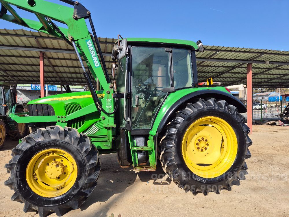 JohnDeere Tractor 6320 (100hp)