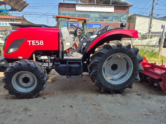 TYM 트랙터 TE58 (55마력)