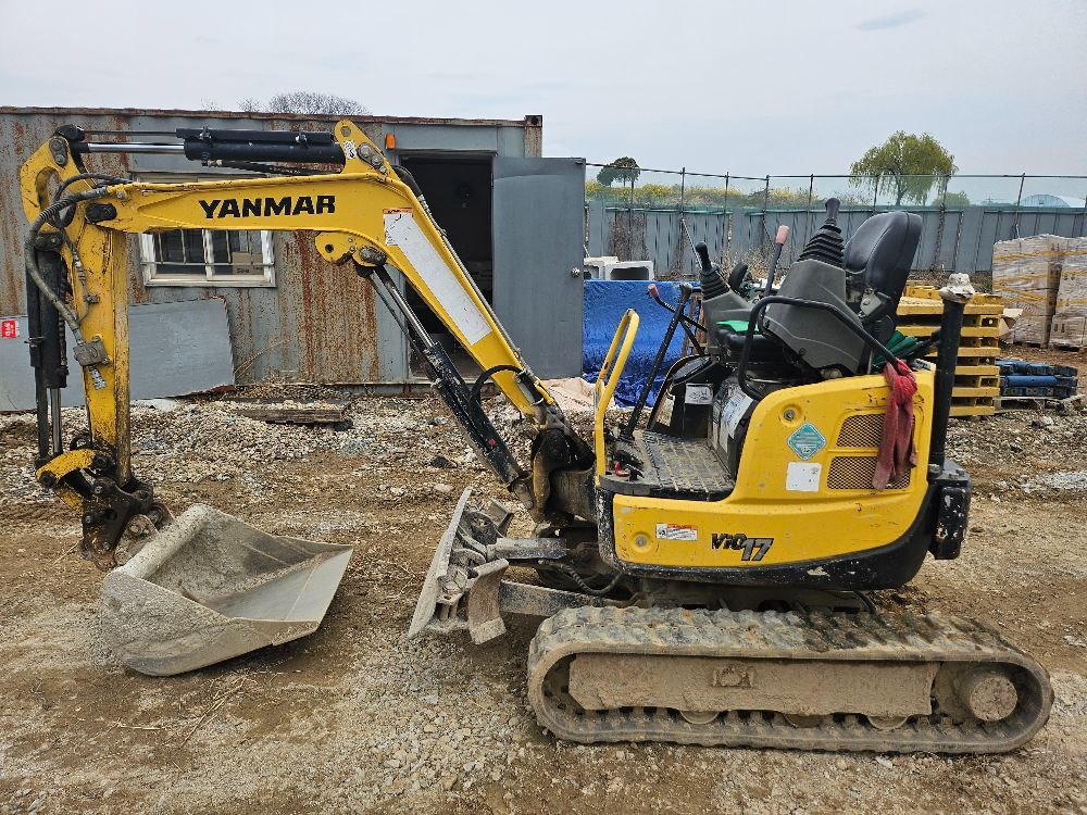 얀마 굴삭기 VIO17 (1.7톤)