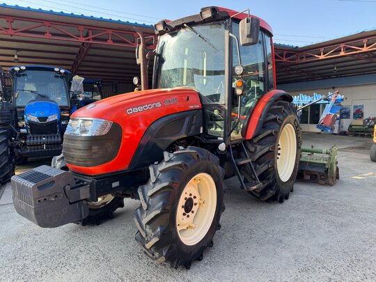 Daedong Tractor MX100 (100hp)