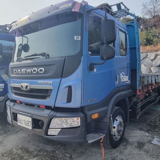 프리마4.5톤 후축 카고 프리마4.5톤 후축 카고 프리마4.5톤 후축 카고