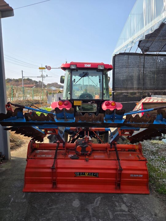 TYM 트랙터 T553 (55마력)