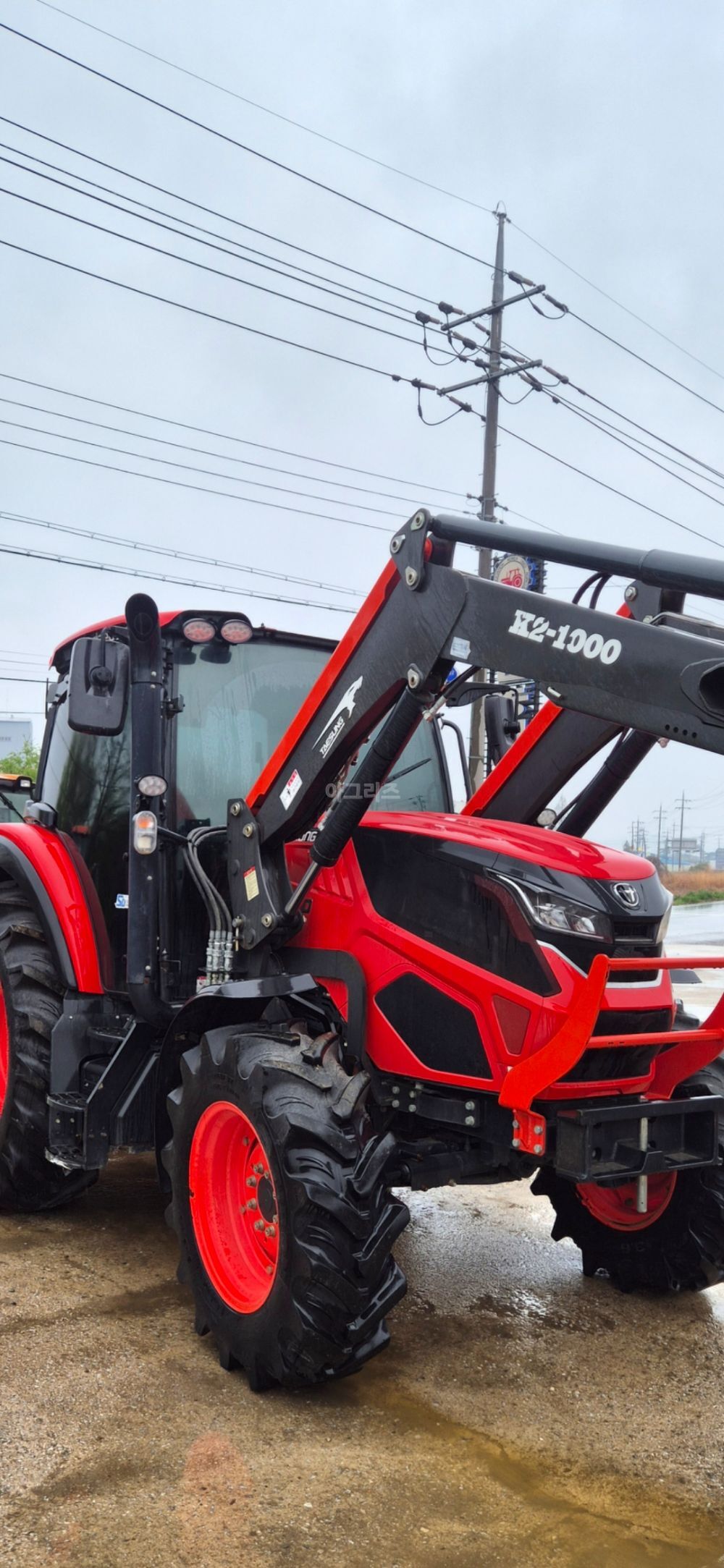 Daedong Tractor HX1000 (111hp)