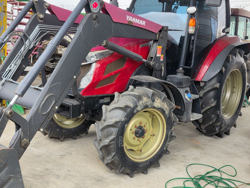 Yanmar Tractor YT5113A (113hp)