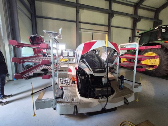 Yanmar Rice transplanter YR6D (6Rows)