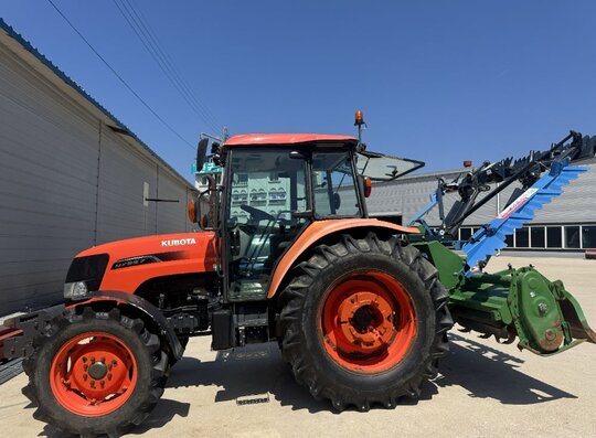 구보다 트랙터 MZ957 (100마력)