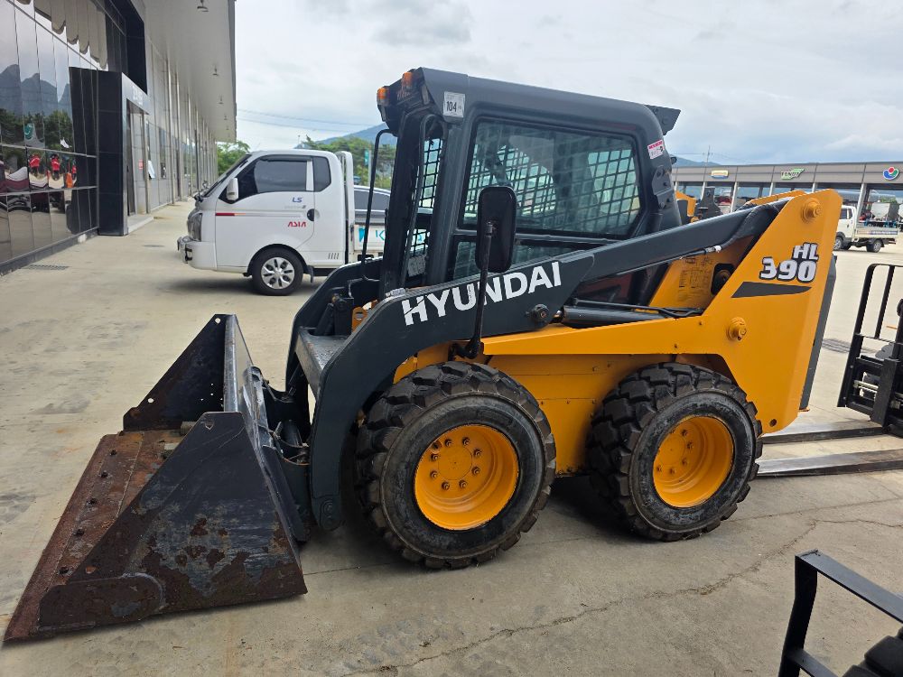  Skid steer loader 스키드로더 