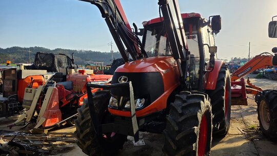 구보다 트랙터 M1100X (114마력)