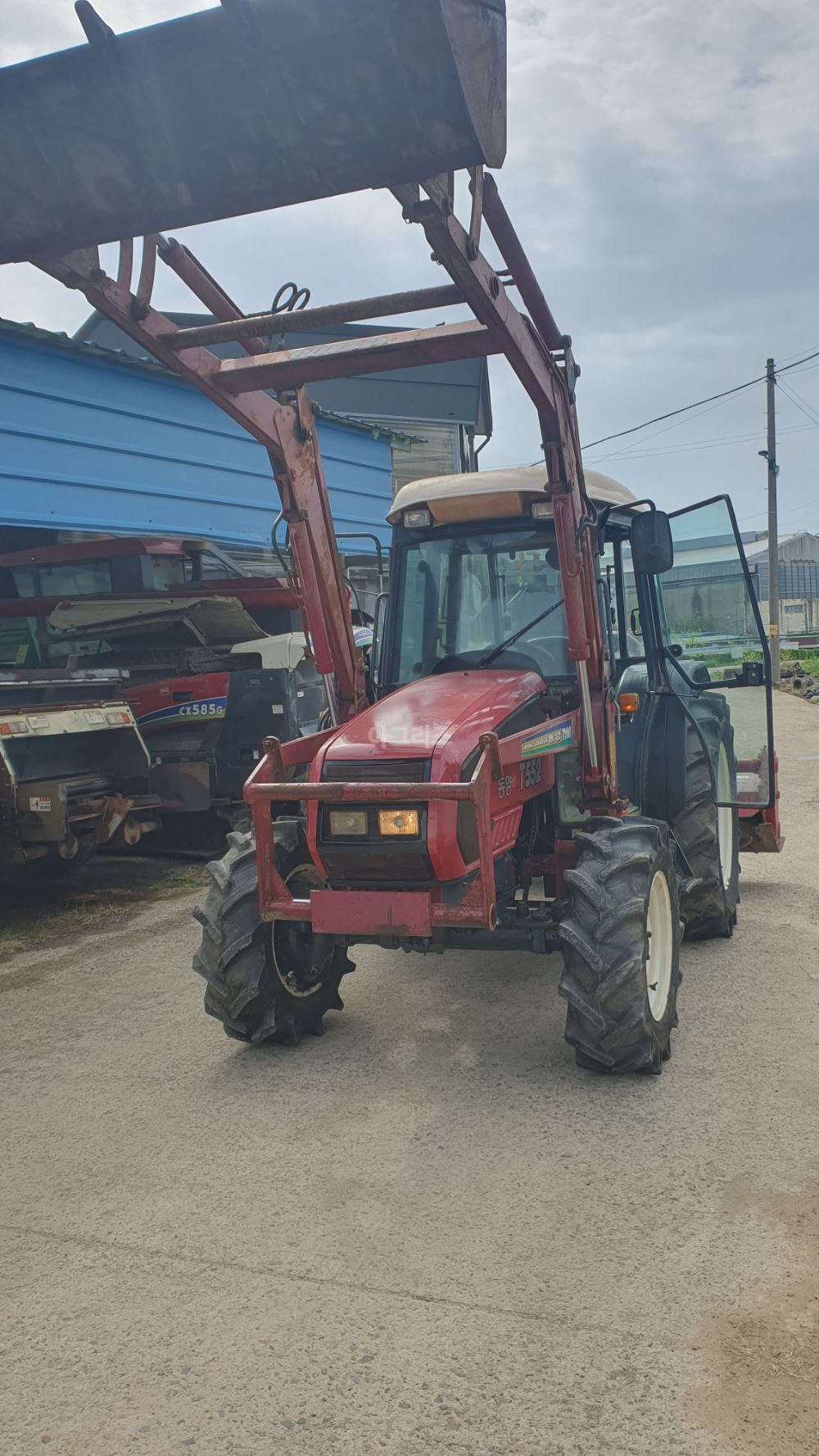 TYM 트랙터 T552 (55마력)