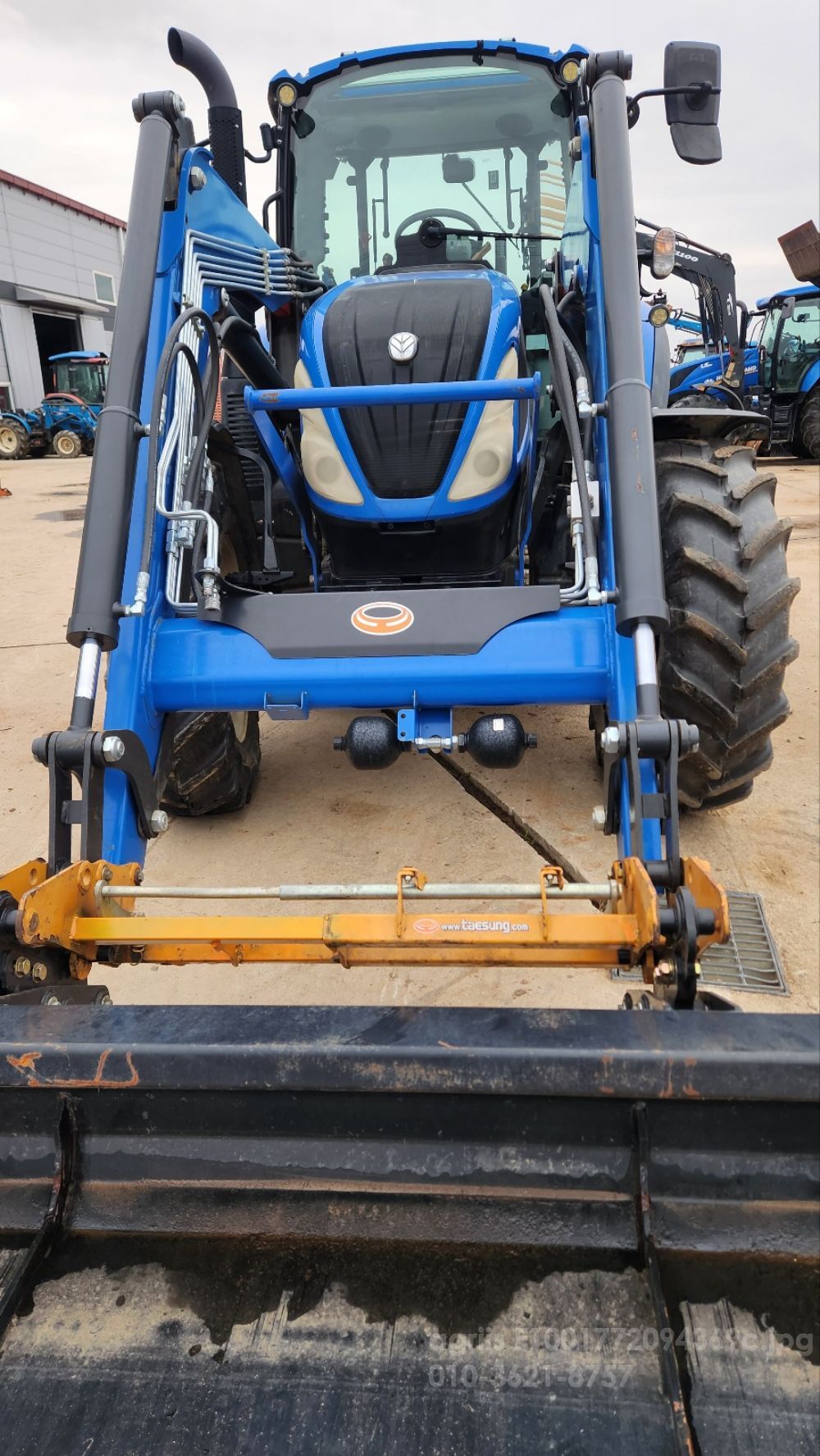 뉴홀랜드 트랙터 T5.110 (109마력)