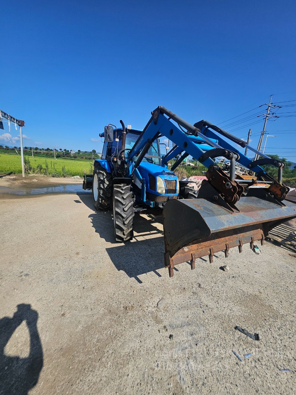 뉴홀랜드 트랙터 TL90A (90마력)