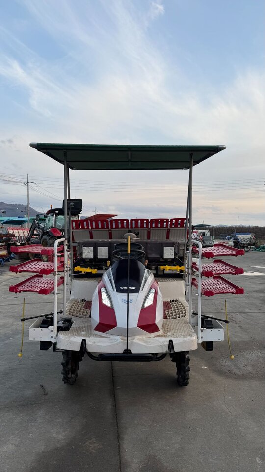 얀마 이앙기 YR6D. (6조식)