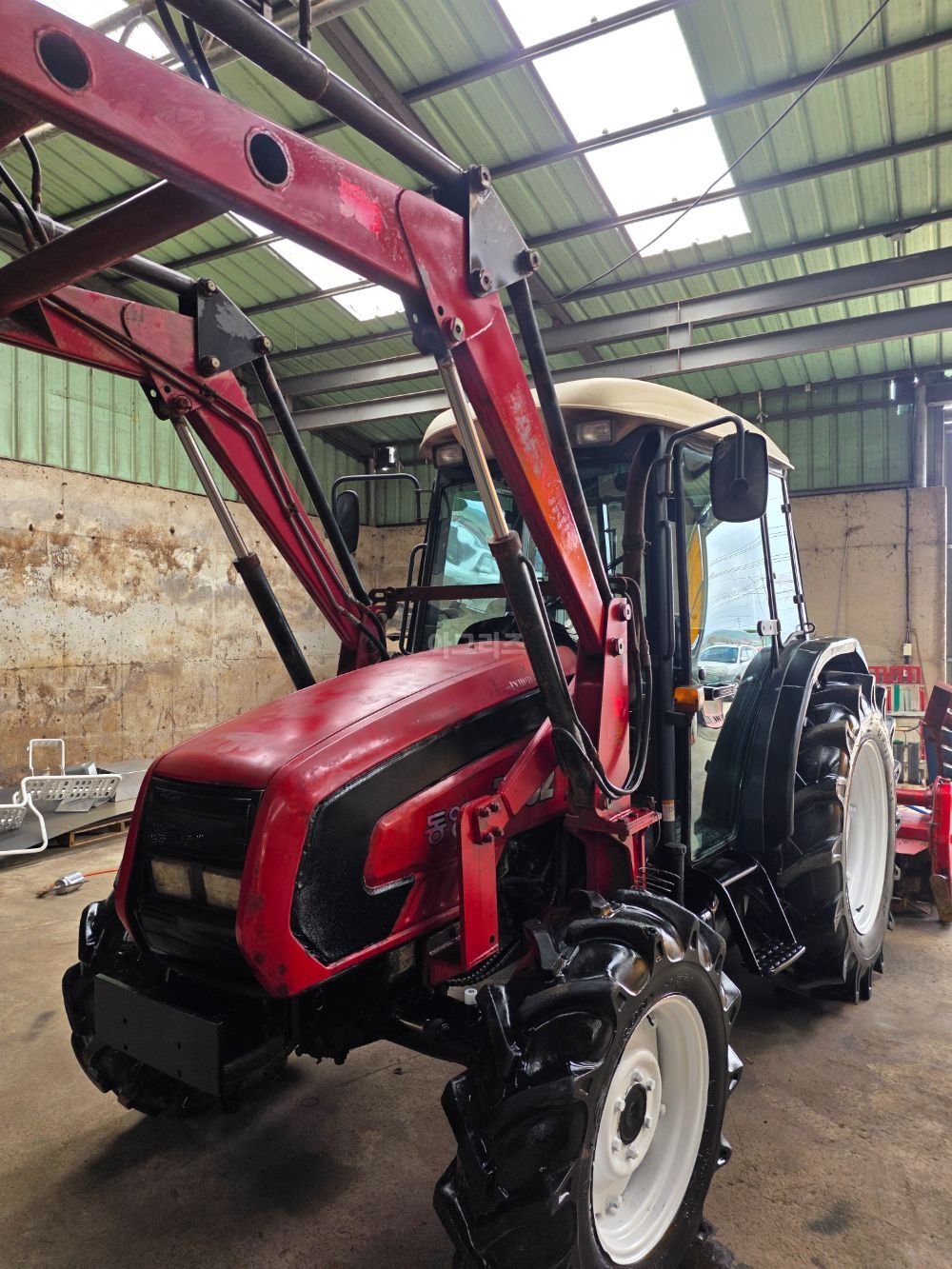 TYM 트랙터 T552 (55마력)