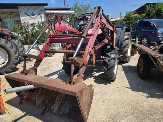 TYM 트랙터 T431 (43마력)