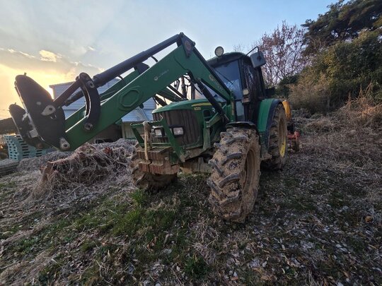 JohnDeere Tractor 6330 (105hp)