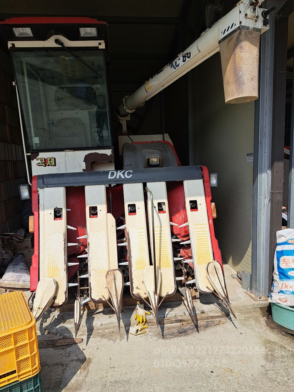 Kukje Combine Harvester DKC865 (5Rows)