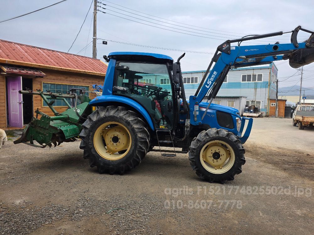LS Tractor MT5.73 (73.9hp) 뒤우측면