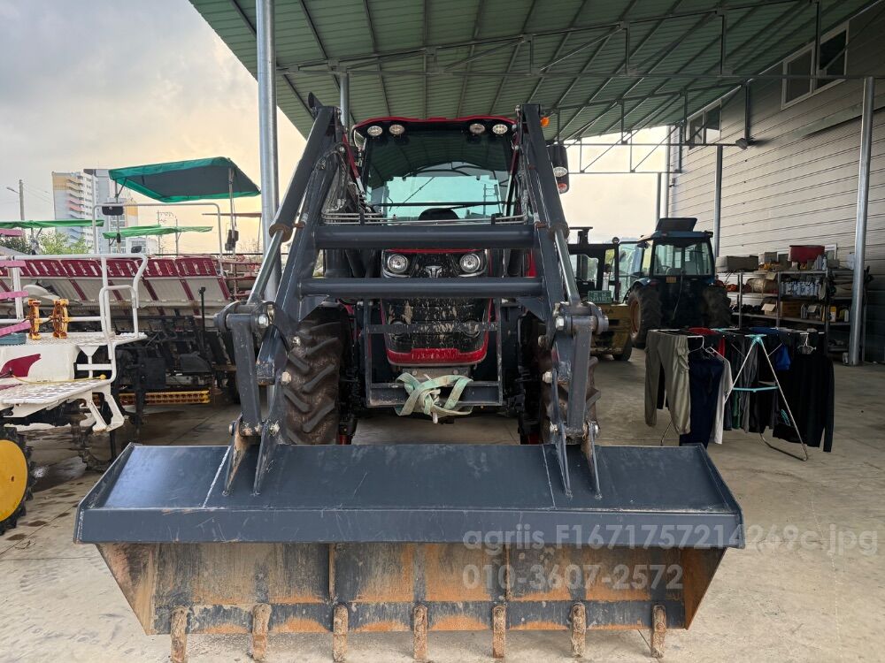 TYM 트랙터 K120 (117마력)