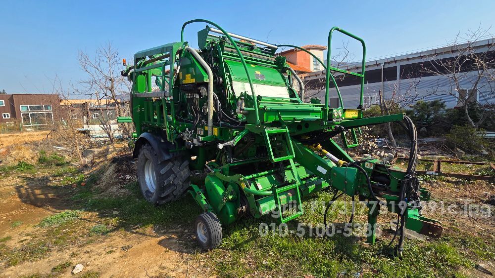 원인터내셔널 원형베일러 FUSION3PLUS