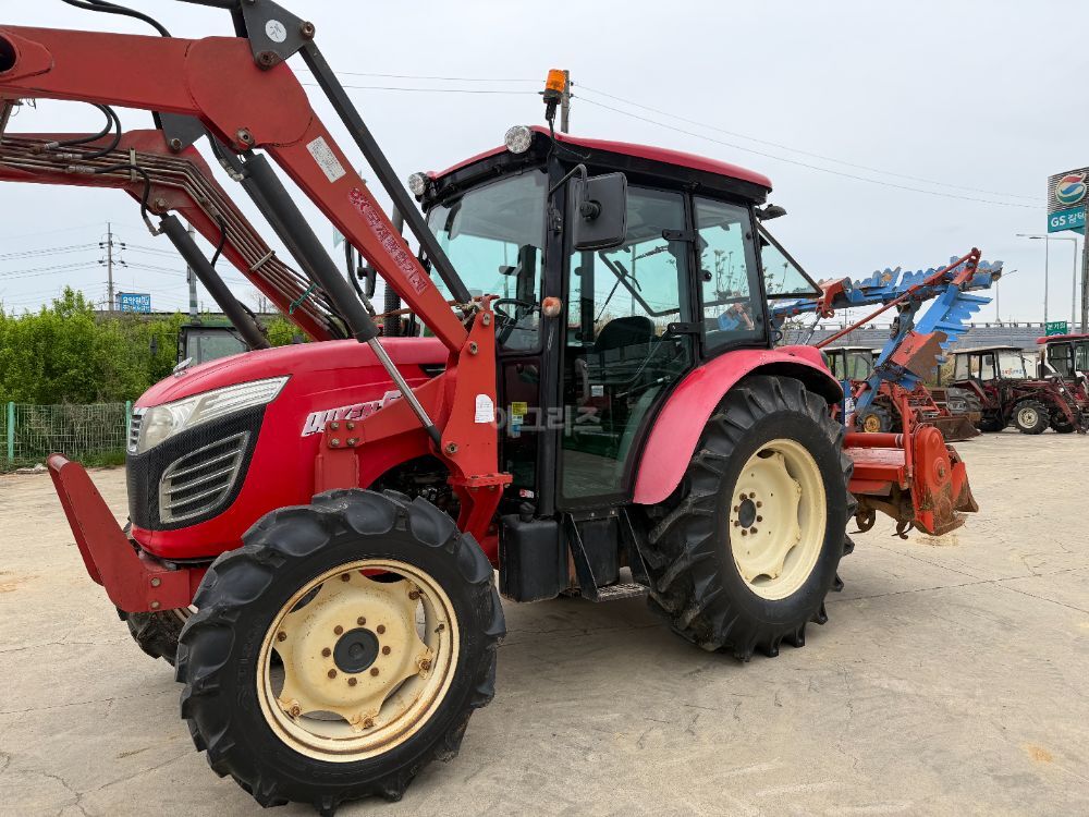 Kukje Tractor LUXEN65 (65hp)