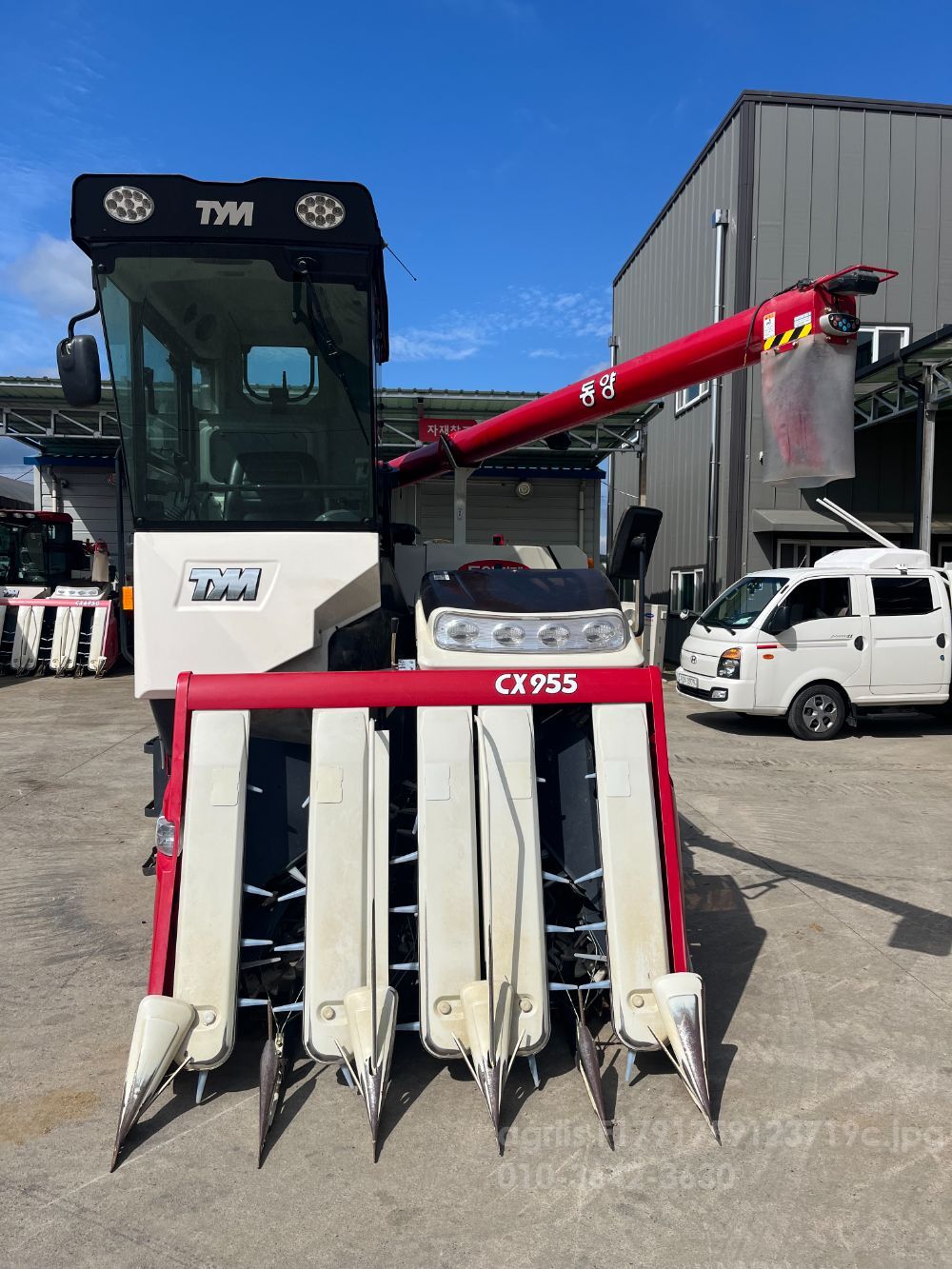 TYM Combine Harvester CX955 (5Rows)