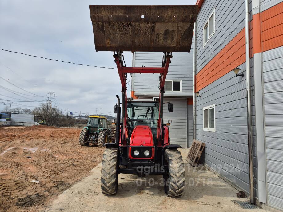 MF Tractor MF-5455 (100hp)