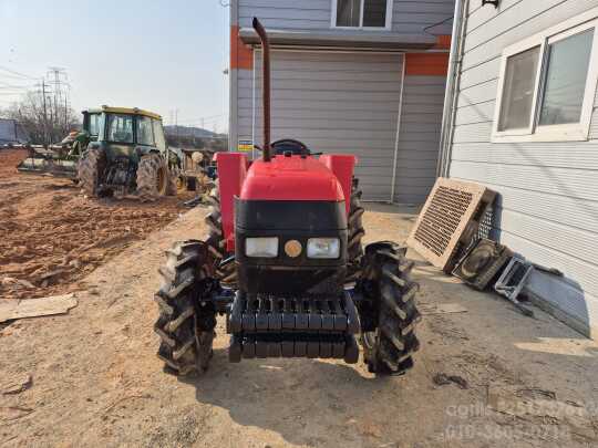 LS 트랙터 LT47 (47마력)