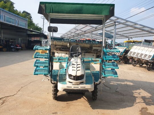 구보다 이앙기 KEP8D (8조식)