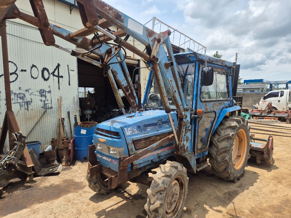 TYM 트랙터 TA4640 (46마력)
