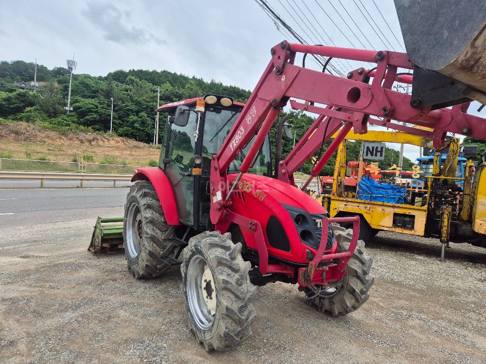 TYM Tractor TX803 (80hp)