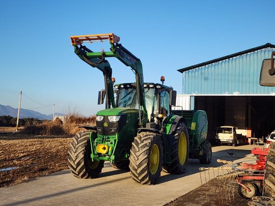 존디어 트랙터 6155R (155마력)