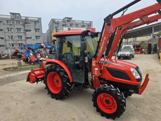 Daedong Tractor NX550C (55hp)