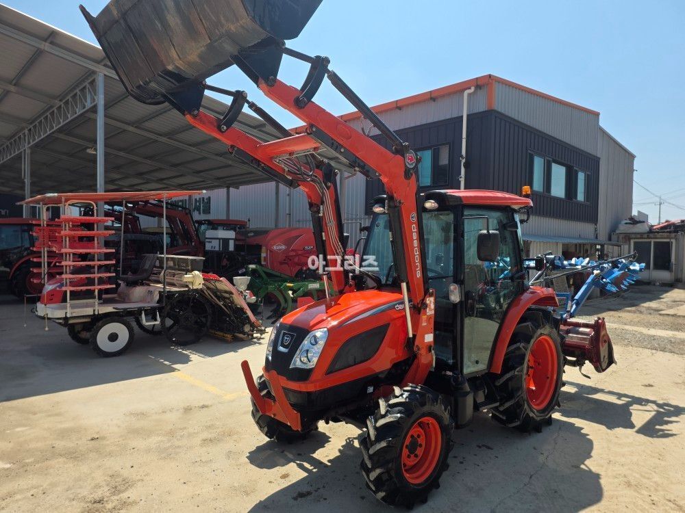 Daedong Tractor NX490 (49hp)